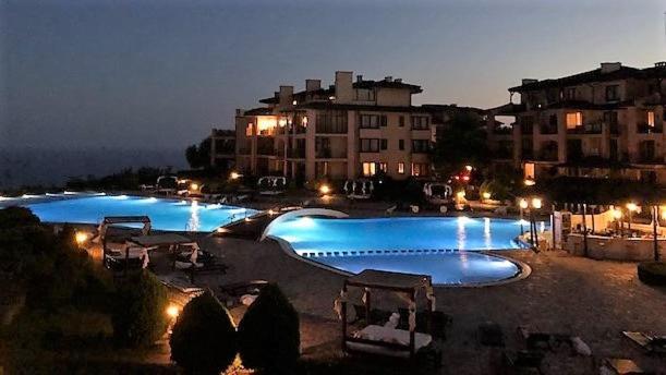 Kaliakria Infinity Pool Apartment Topola Eksteriør bilde